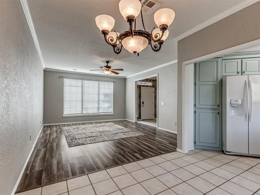 Photo 16 — 13225 Springcreek Drive, Oklahoma City, OK 73170