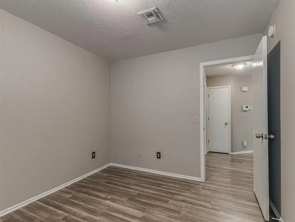 Photo 31 — 13225 Springcreek Drive, Oklahoma City, OK 73170