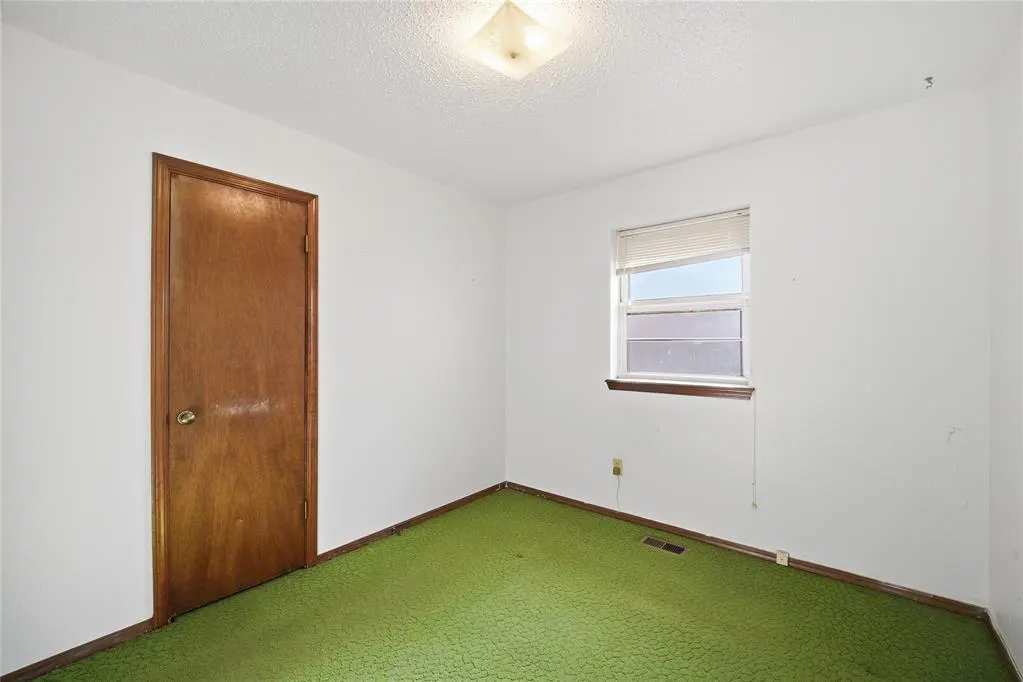 Photo 12 — 2404 SE 51st Street, Oklahoma City, OK 73129