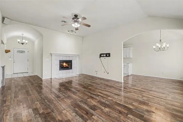 Photo 4 — 704 Tioga Circle, Norman, OK 73071