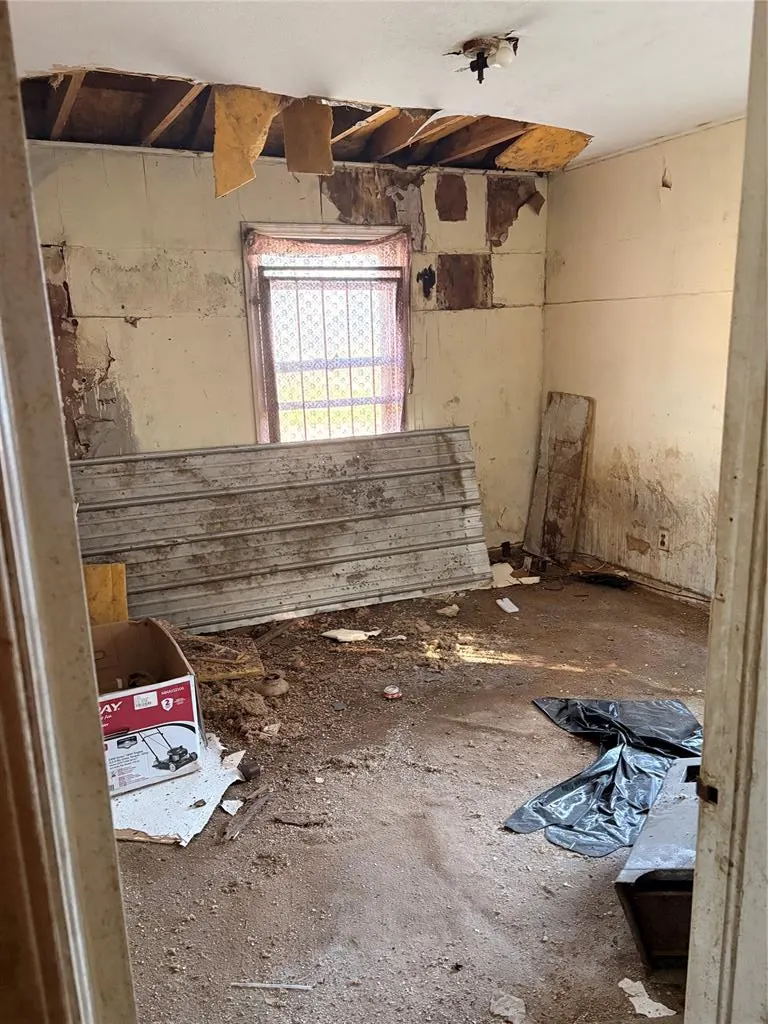 Photo 5 — 1628 NE Euclid Street, Oklahoma City, OK 73117