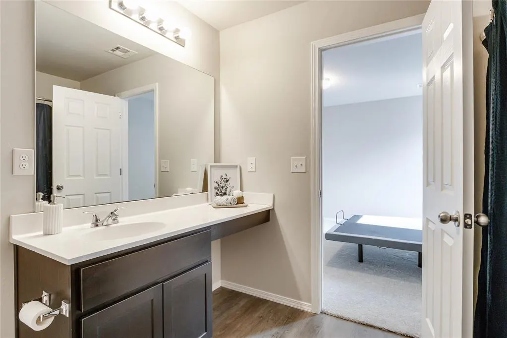 Photo 28 — 3929 Siena Ridge Boulevard, Oklahoma City, OK 73179