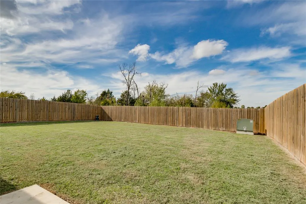 Photo 37 — 3929 Siena Ridge Boulevard, Oklahoma City, OK 73179