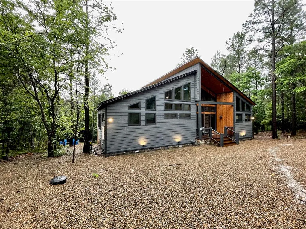 Front exterior — 1019 Sugarberry Trail, Broken Bow, OK 74728