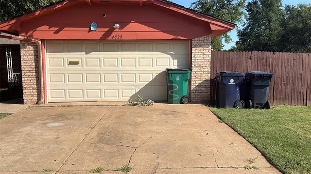 Photo 5 — 4828 Creekwood Drive, Oklahoma City, OK 73135