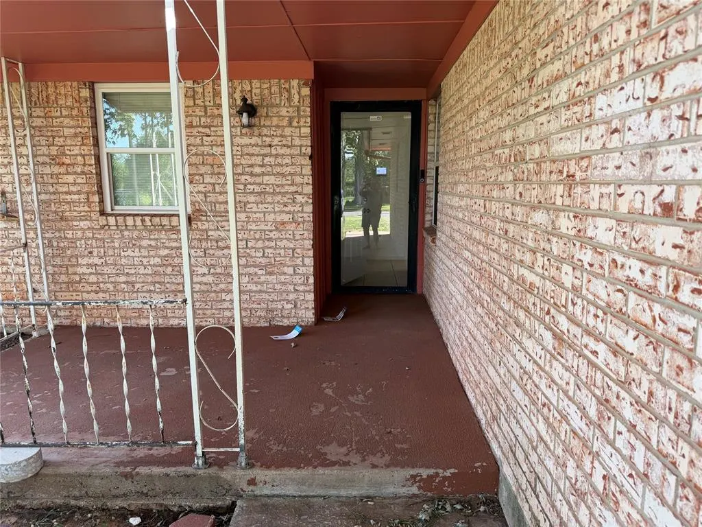 Photo 6 — 4828 Creekwood Drive, Oklahoma City, OK 73135