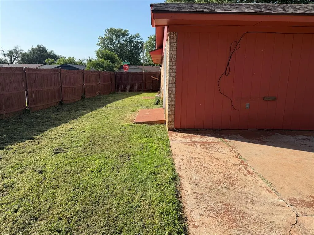 Photo 20 — 4828 Creekwood Drive, Oklahoma City, OK 73135