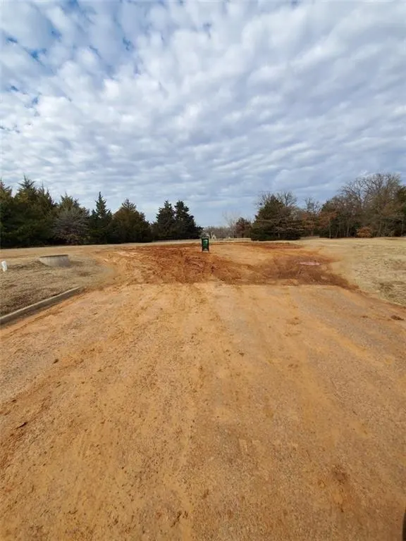 Photo 8 — 000 Private Road, Harrah, OK 73045