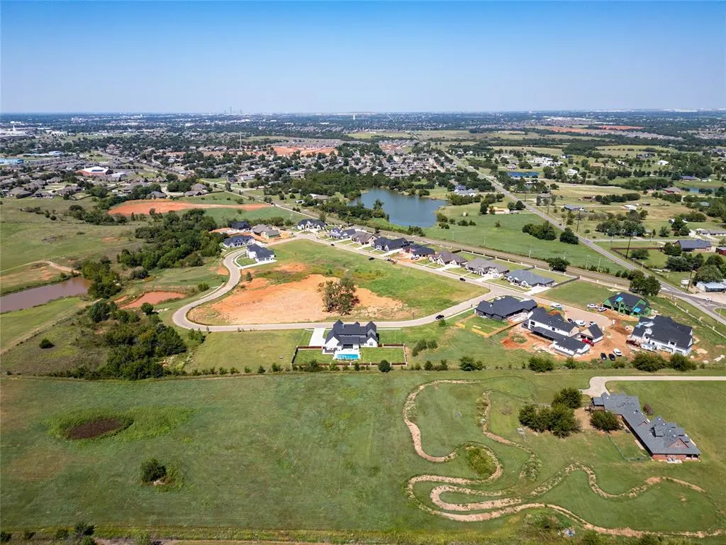 Photo 20 — 4500 Mahogany Hills Drive, Moore, OK 73160
