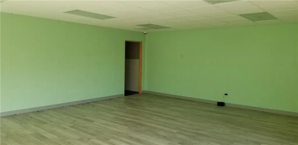 Photo 2 — 12504 N Macarthur Boulevard, Oklahoma City, OK 73142