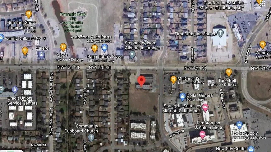 Photo 4 — 646 NW 12 Street, Moore, OK 73160
