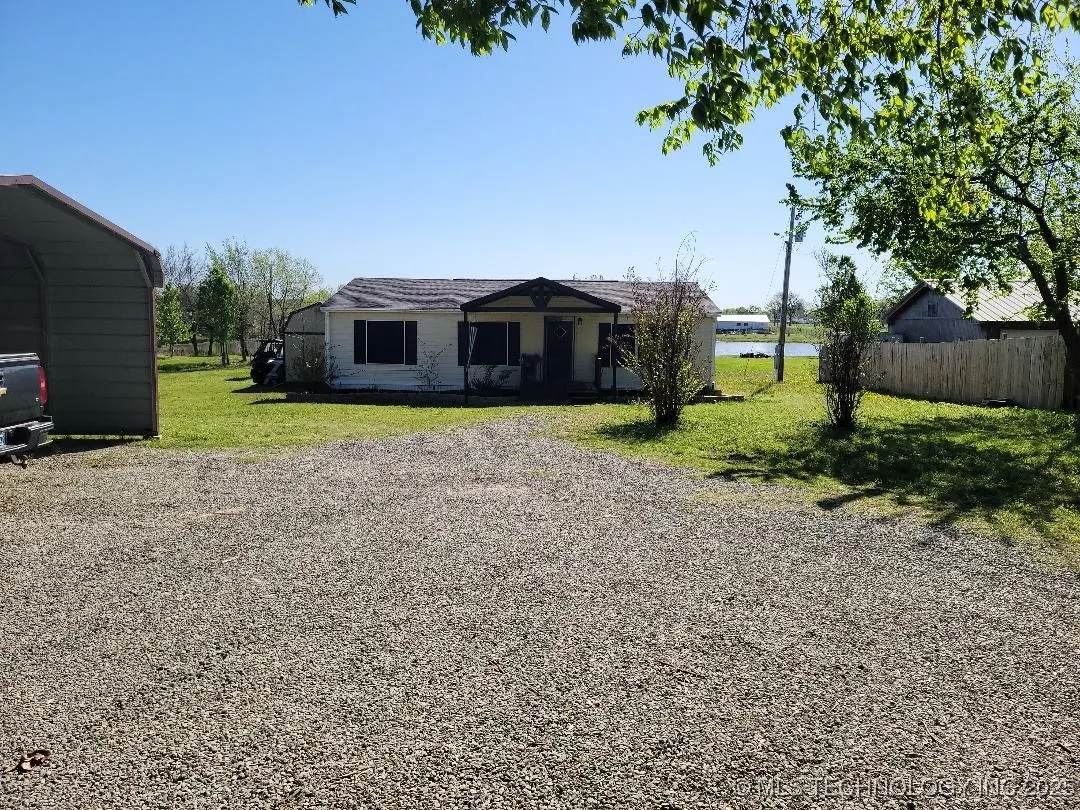 Front exterior — 114495 S 4203 Road, Checotah, OK 74426