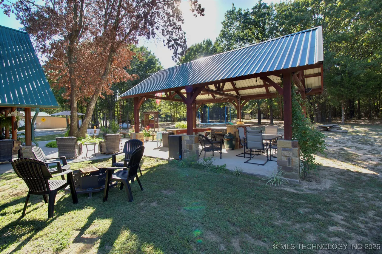Photo 32 — 10698 S Childrens Lane, Caddo, OK 74729
