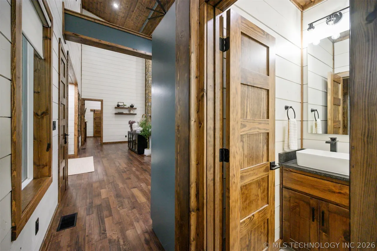 Photo 25 — 2057 Pine Hills, Broken Bow, OK 74728