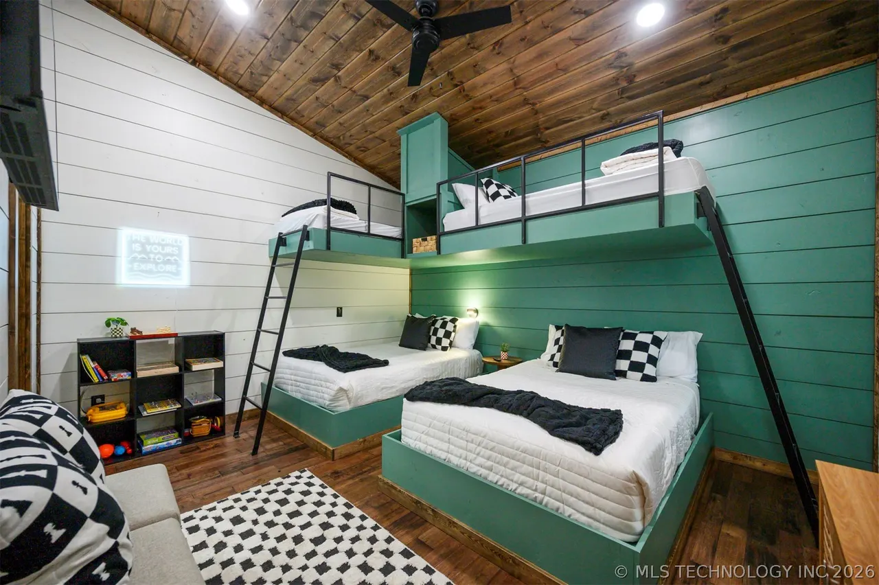 Photo 27 — 2057 Pine Hills, Broken Bow, OK 74728