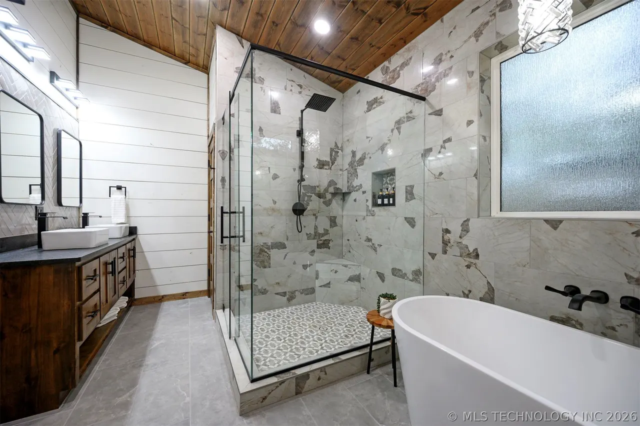 Photo 39 — 2057 Pine Hills, Broken Bow, OK 74728