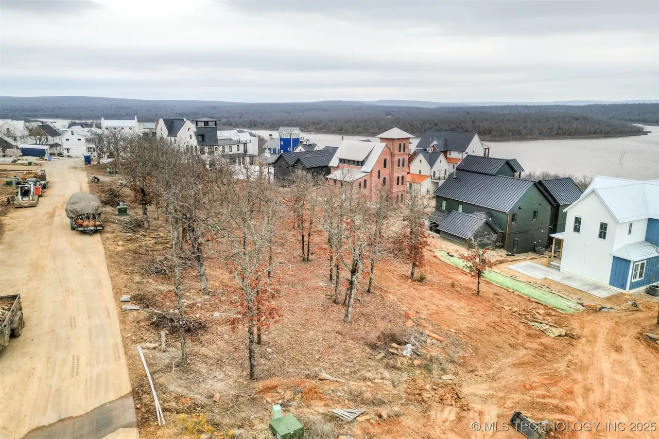 Photo 6 — 118 Sandstone Drive, Carlton Landing, OK 74432