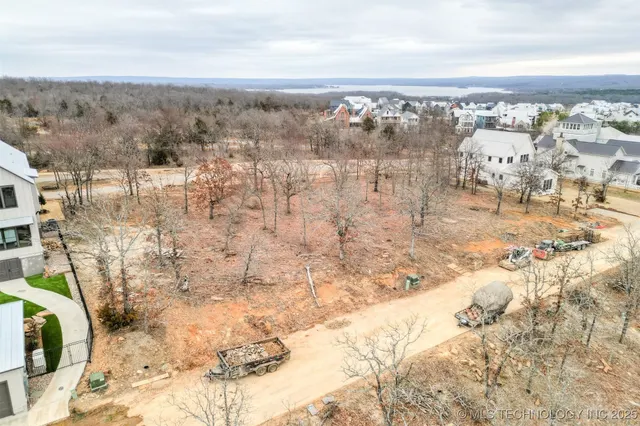 Photo 4 — 118 Ridgeline Road, Carlton Landing, OK 74432