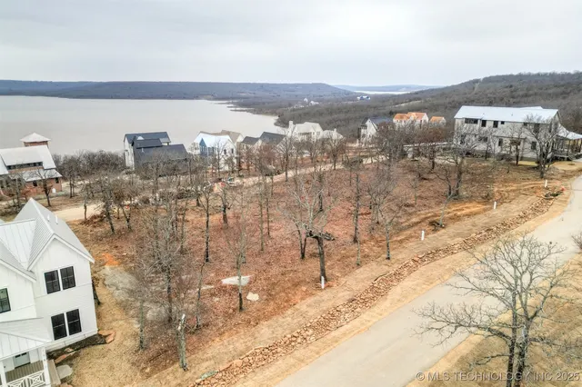 Photo 6 — 118 Ridgeline Road, Carlton Landing, OK 74432