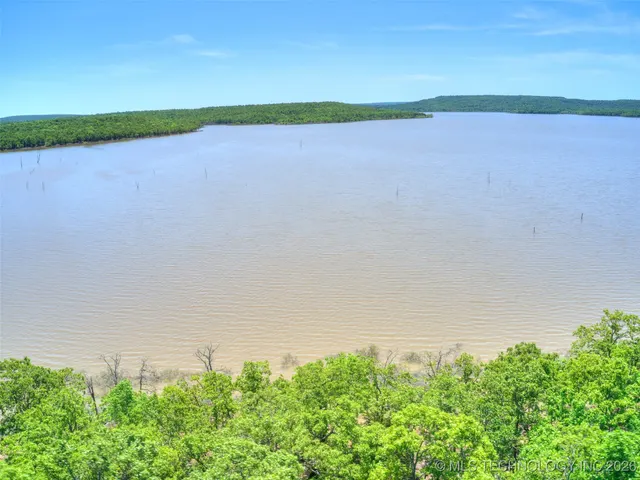 Photo 5 — 129 Lower Greenway, Carlton Landing, OK 74432