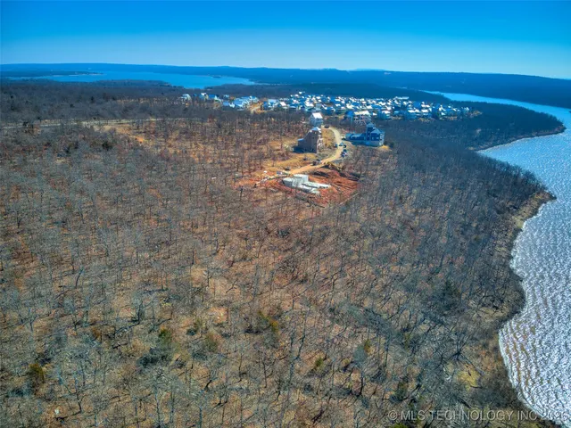 Photo 6 — 131 Lower Greenway, Carlton Landing, OK 74432