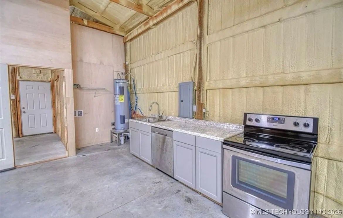 Photo 5 — 18304 Johnson Avenue, Purcell, OK 73080