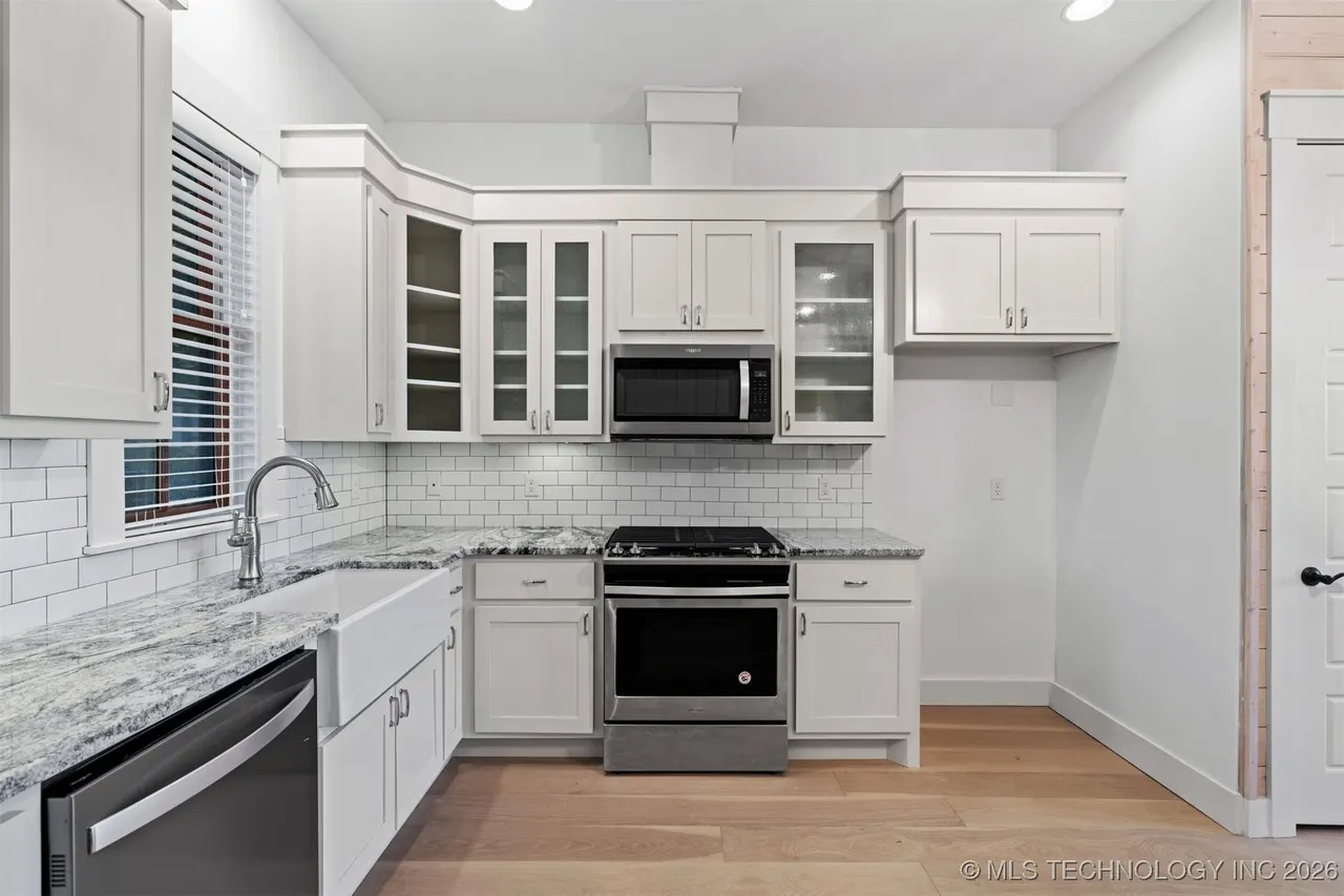 Photo 13 — 29 Water Street 3, Carlton Landing, OK 74432