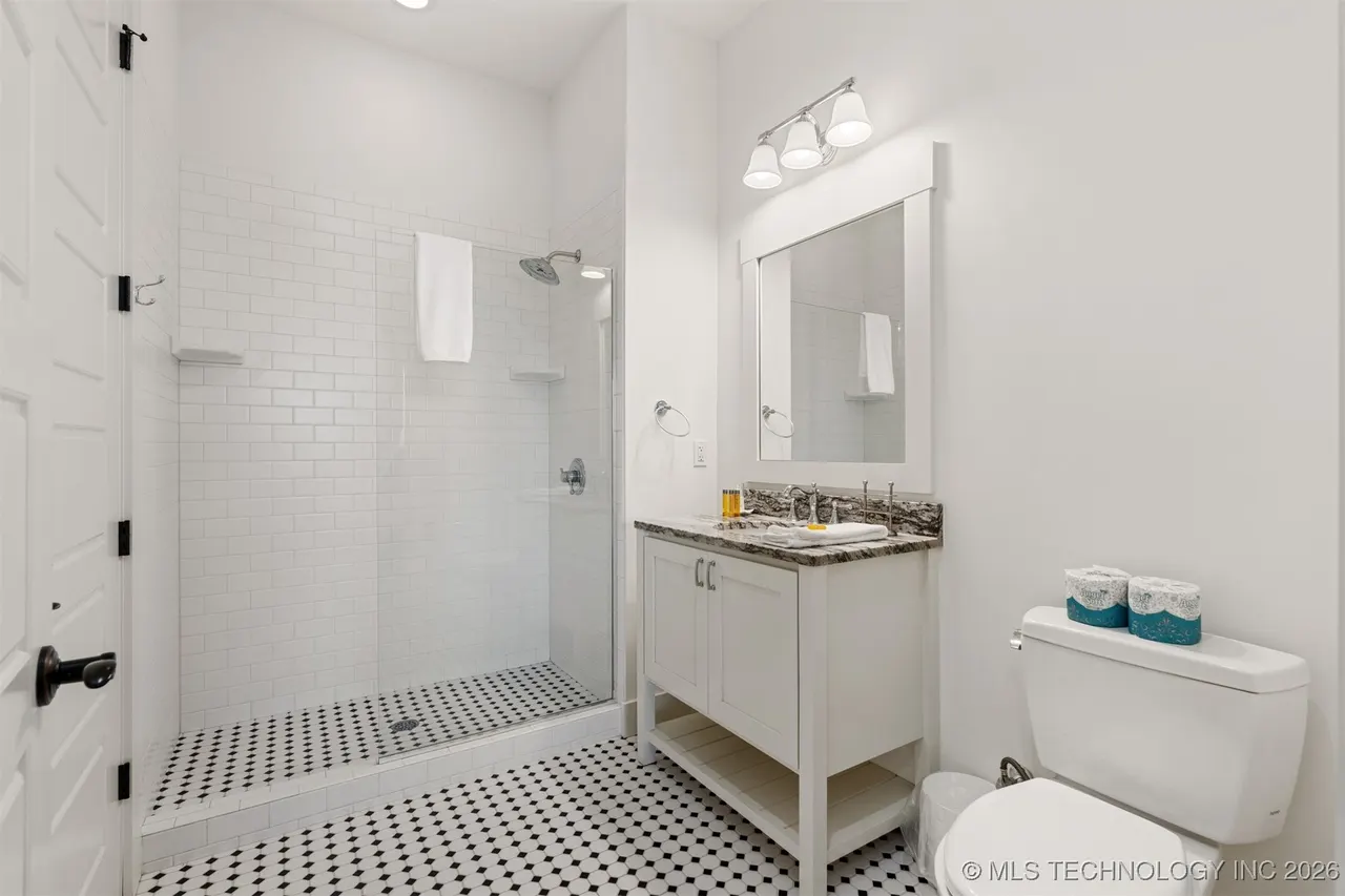 Photo 25 — 29 Water Street 6, Carlton Landing, OK 74432