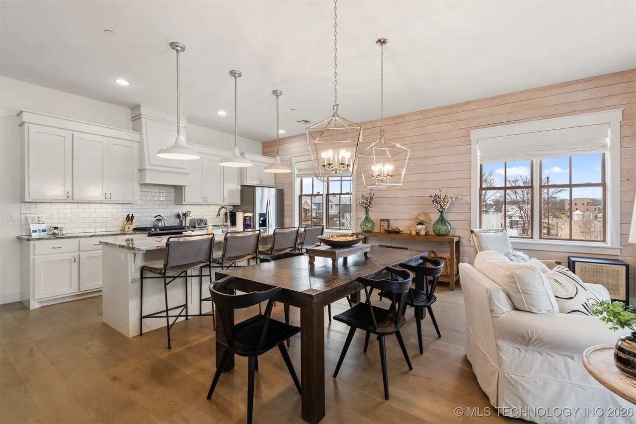 Photo 12 — 29 Water Street 6, Carlton Landing, OK 74432