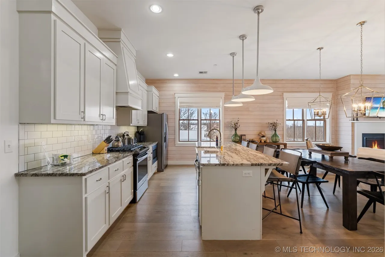 Photo 16 — 29 Water Street 6, Carlton Landing, OK 74432