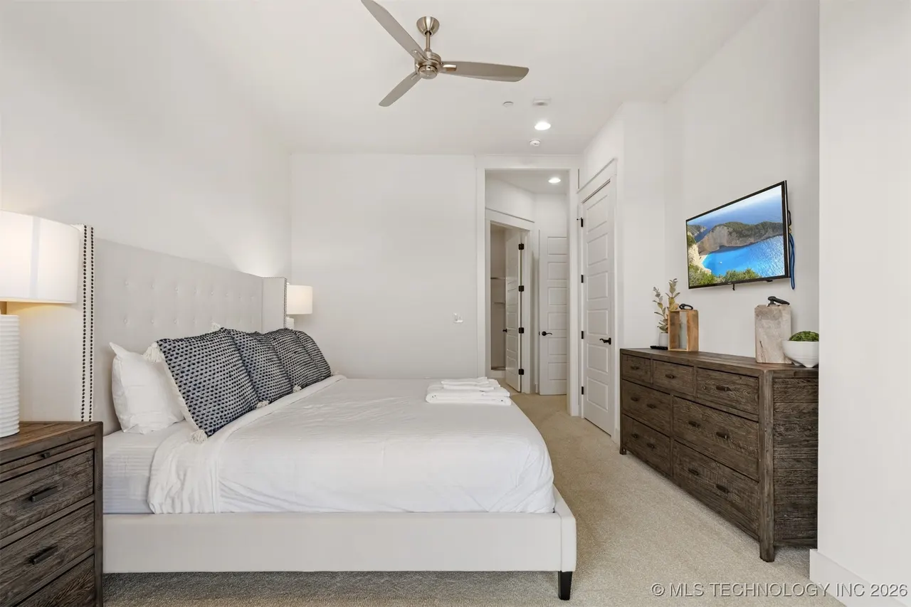 Photo 21 — 29 Water Street 6, Carlton Landing, OK 74432