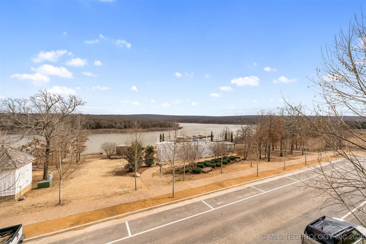 Photo 33 — 29 Water Street 6, Carlton Landing, OK 74432