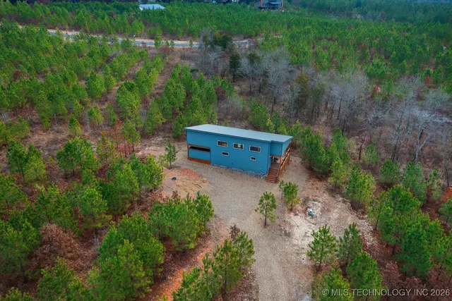 Photo 2 — 106 Red Holly Trail, Broken Bow, OK 74728