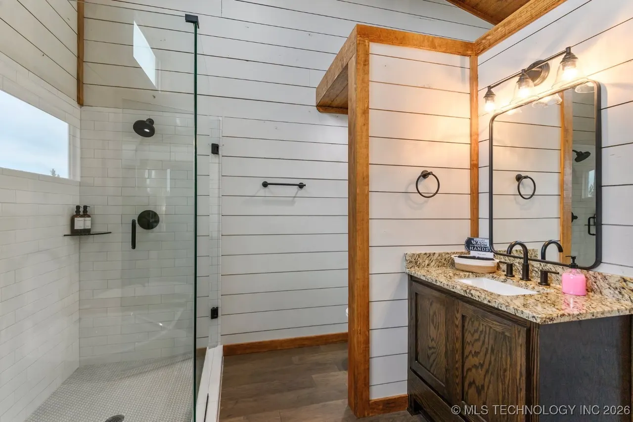 Photo 14 — 106 Red Holly Trail, Broken Bow, OK 74728