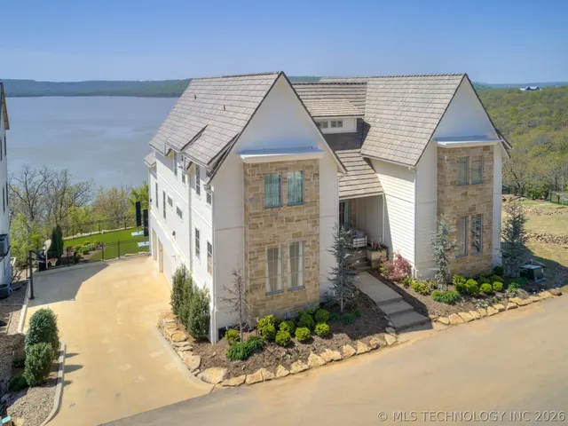 Photo 2 — 120 Lower Green Way, Carlton Landing, OK 74432