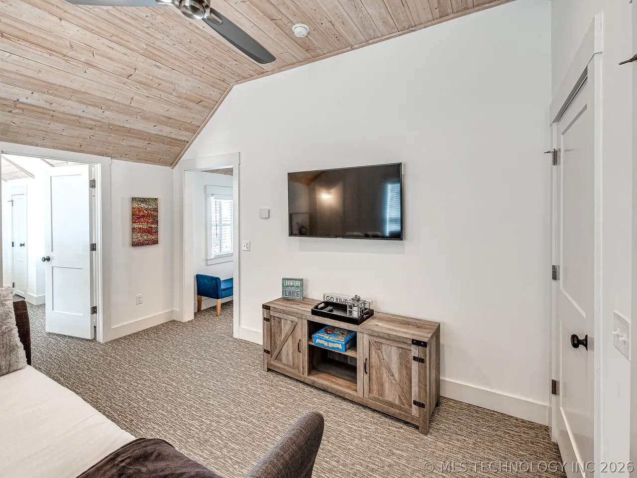 Photo 45 — 20 Redbud Street B, Carlton Landing, OK 74432