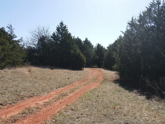 Photo 8 — 2441 E Rock Creek Road, Blanchard, OK 73010
