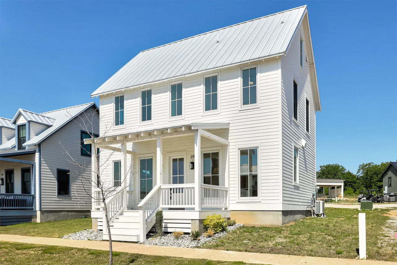 Photo 4 — 39 Lower Greenway, Carlton Landing, OK 74432