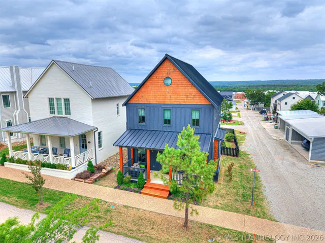 Photo 2 — 40 Ramble Along Road, Carlton Landing, OK 74432