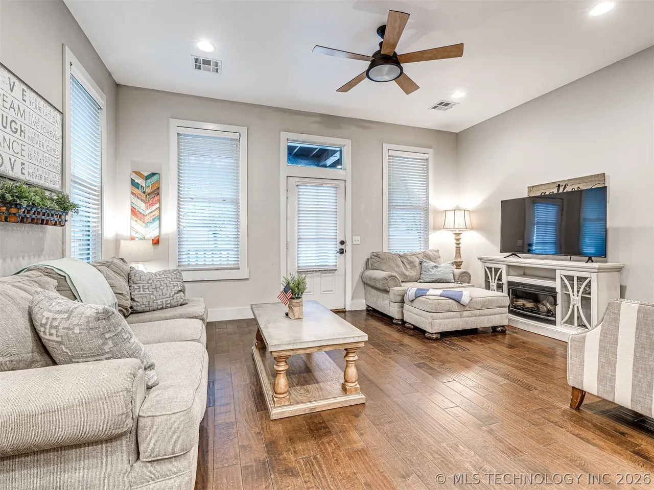 Photo 4 — 48 Park Street, Carlton Landing, OK 74432