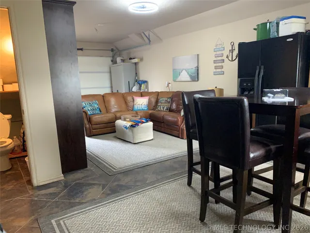 Photo 6 — 330 N Lakeshore Drive 330, Eufaula, OK 74432
