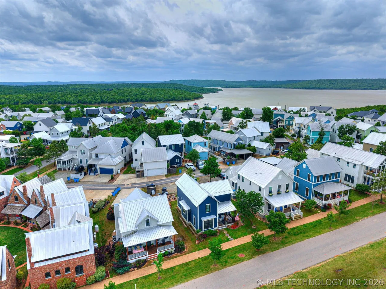 Photo 5 — 76 Lower Green Way, Carlton Landing, OK 74432