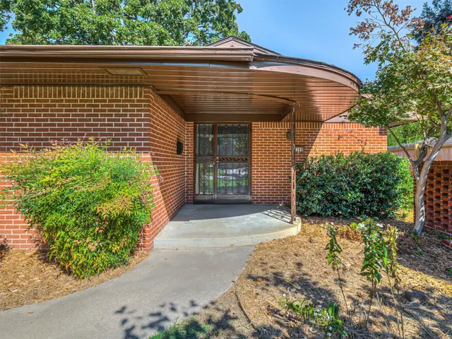Photo 3 — 3709 E 59TH Street, Tulsa, OK 74135