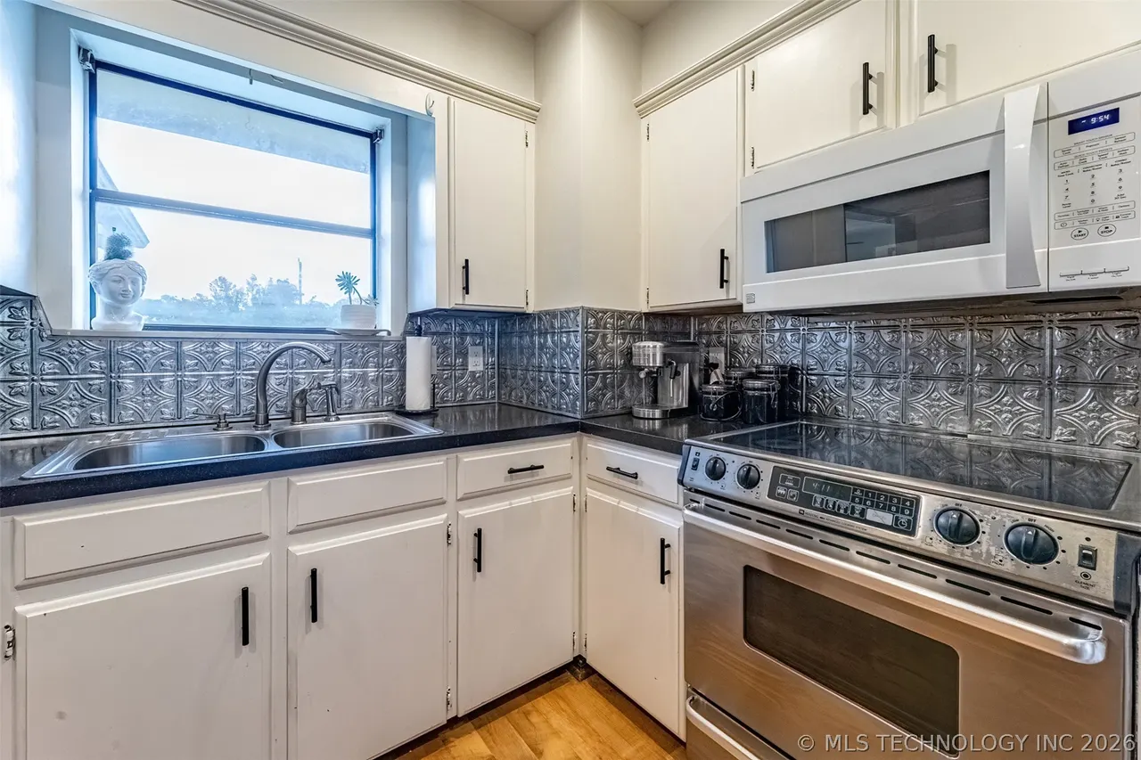 Photo 8 — 6703 Pecan Road, Stillwater, OK 74074