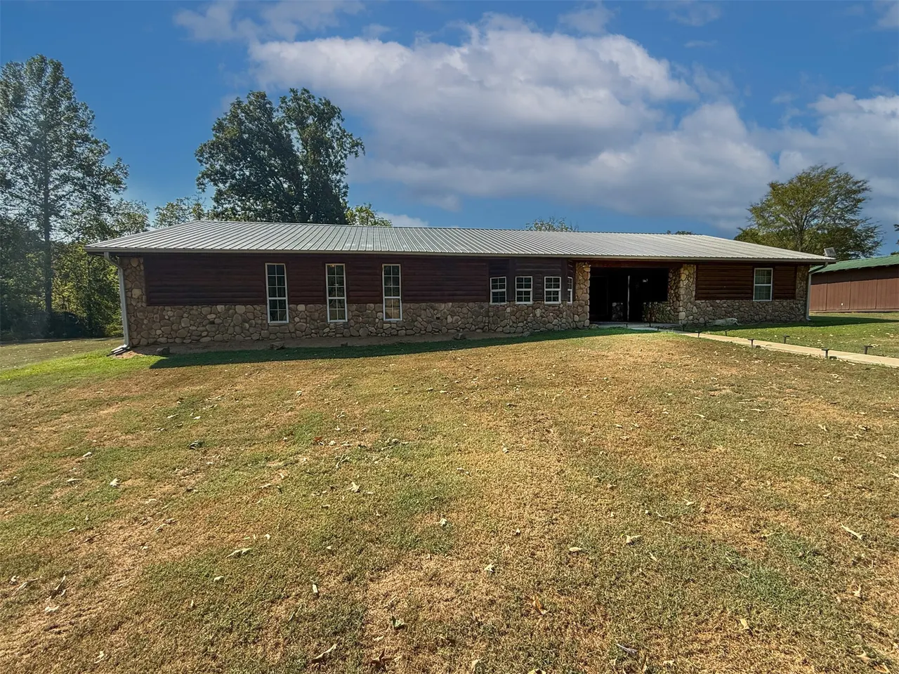 Photo 11 — 1465 Bethel Cutoff, Broken Bow, OK 74728
