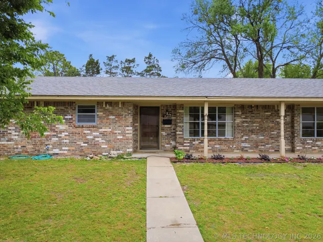 Photo 2 — 2509 SE Quail Place, Bartlesville, OK 74006