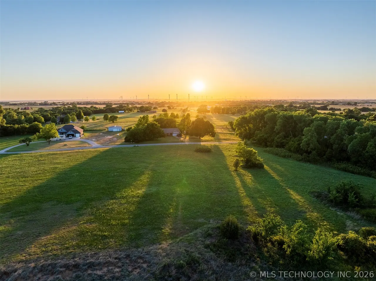 Photo 10 — 1 W County Road, Tuttle, OK 73089