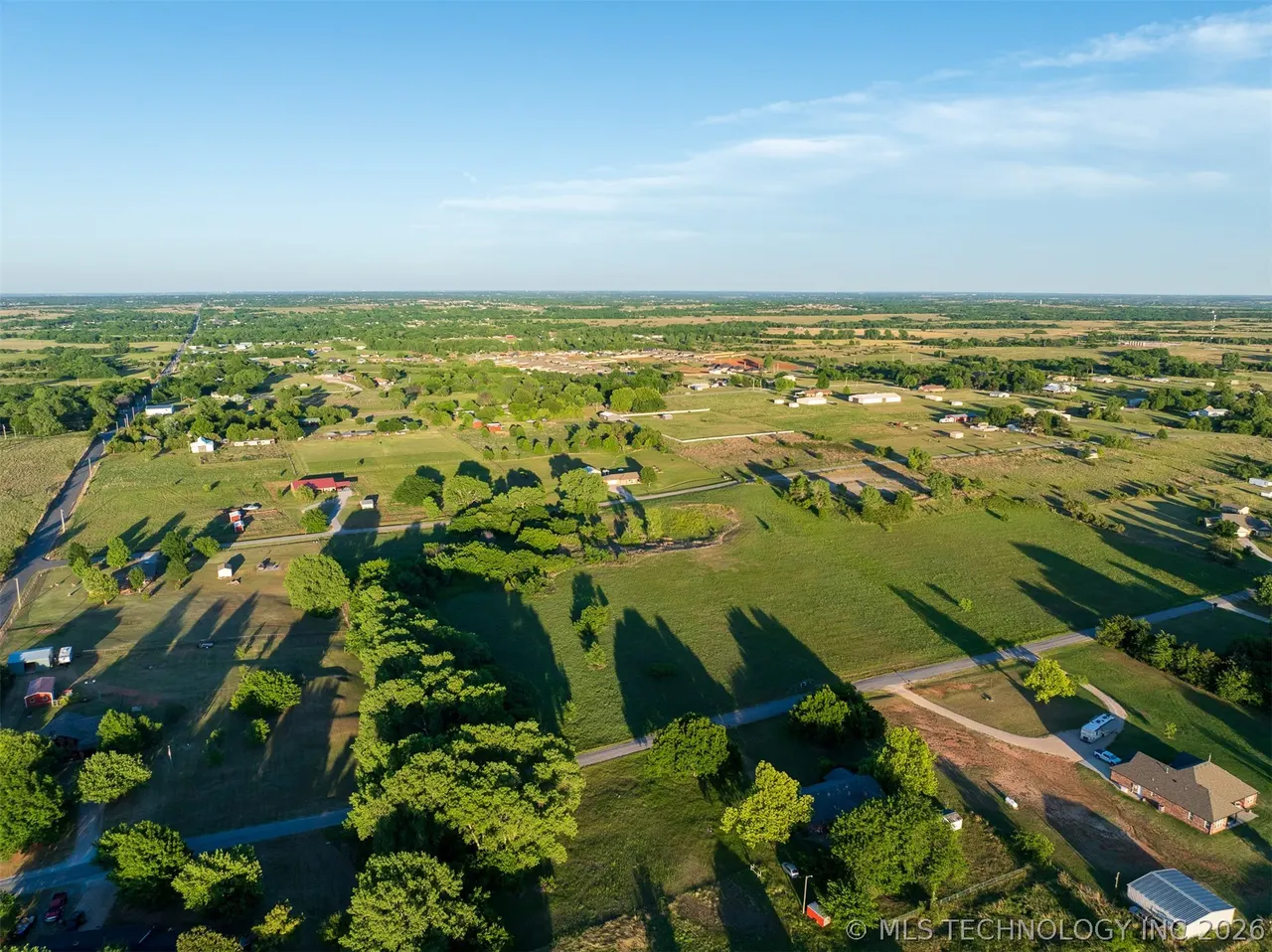 Photo 17 — 1 W County Road, Tuttle, OK 73089