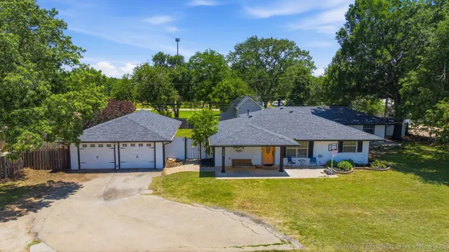 Photo 4 — 205 N Jardot Road, Stillwater, OK 74075
