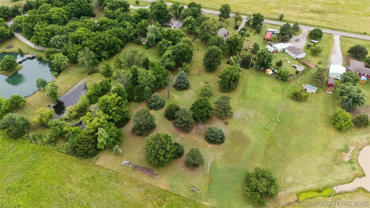 Front exterior — 4891 E 390 Road, Oologah, OK 74053